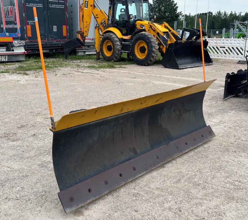CATERPILLAR Angle blade 177-1990 - Сечило за Компактен натоварувач: слика 4 CATERPILLAR Angle blade 177-1990 - Сечило за Компактен натоварувач: слика 4