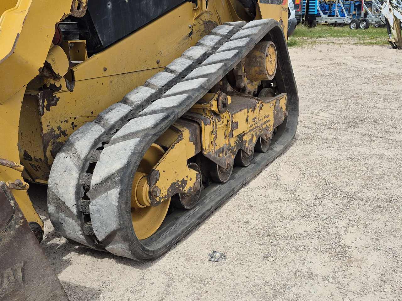 Лизинг на Caterpillar 259D Caterpillar 259D: слика 11