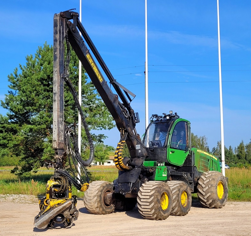 JOHN DEERE 1070 E - Шумски жнеач: слика 1 JOHN DEERE 1070 E - Шумски жнеач: слика 1