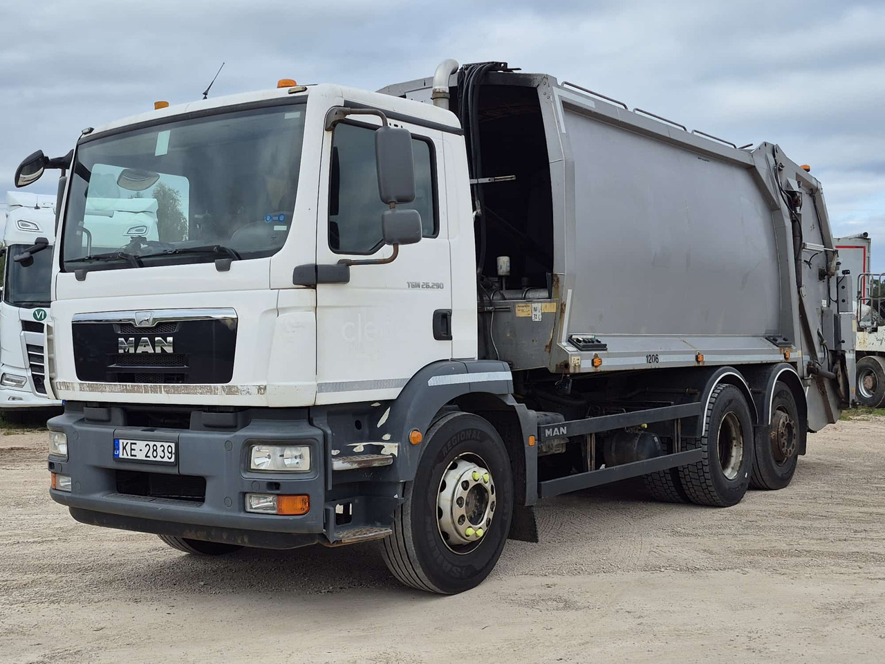 MAN TGM26.290 - Камион за ѓубре: слика 1 MAN TGM26.290 - Камион за ѓубре: слика 1