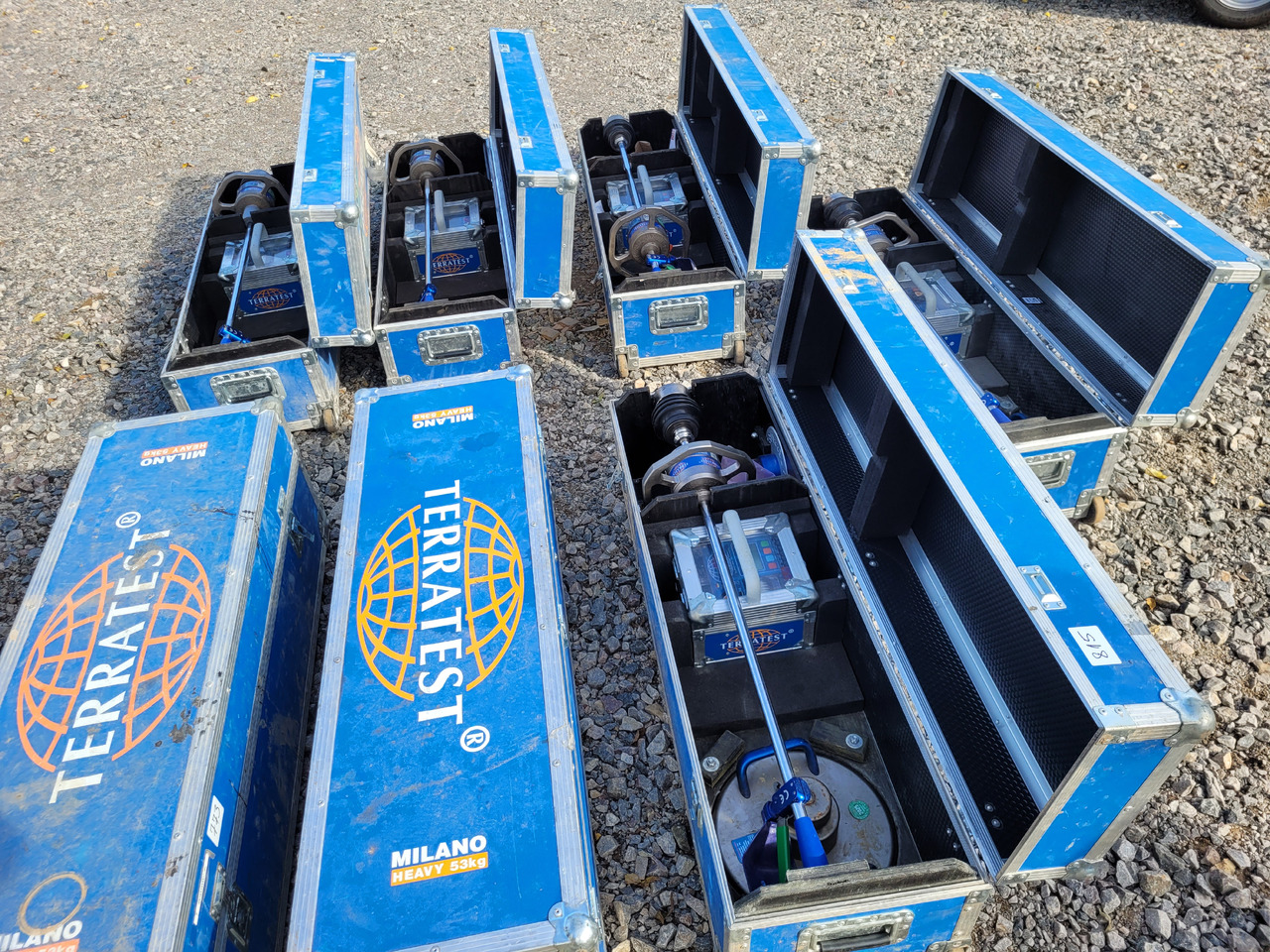 Terratest 4000 Light Weight Deflectometer - Градежна опрема: слика 1 Terratest 4000 Light Weight Deflectometer - Градежна опрема: слика 1