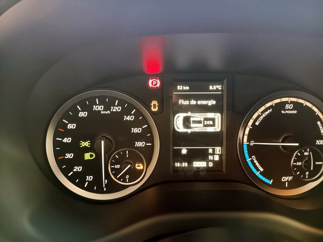 MERCEDES-BENZ Vito Kasten eVito 112 KA/FWD PARK+CLIMA... - Мало комбе, Електрично комбе: слика 3 MERCEDES-BENZ Vito Kasten eVito 112 KA/FWD PARK+CLIMA... - Мало комбе, Електрично комбе: слика 3