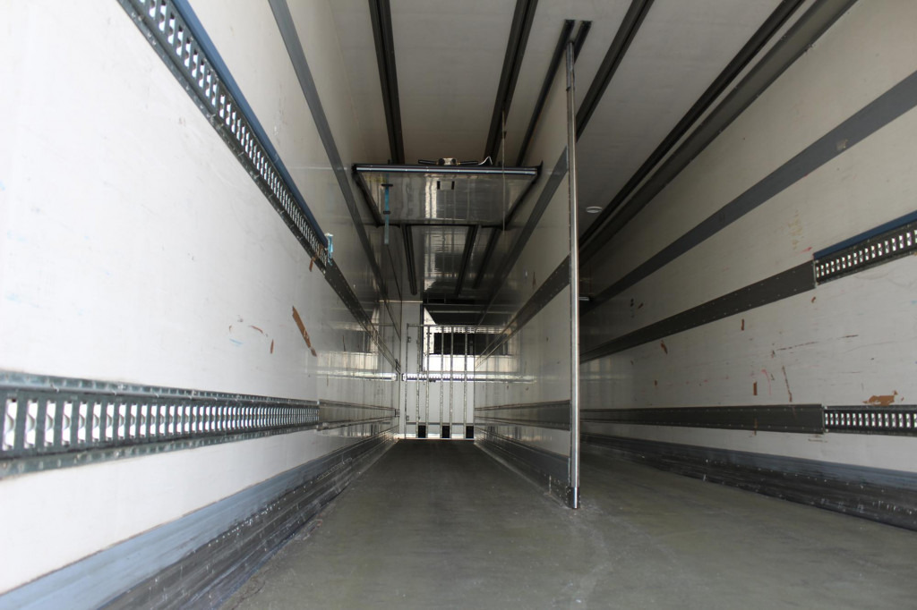 Chereau CV 1950Mt. City Bi-Multi-Temp LBW Lenkachse TOP - Полуприколка ладилник: слика 2 Chereau CV 1950Mt. City Bi-Multi-Temp LBW Lenkachse TOP - Полуприколка ладилник: слика 2