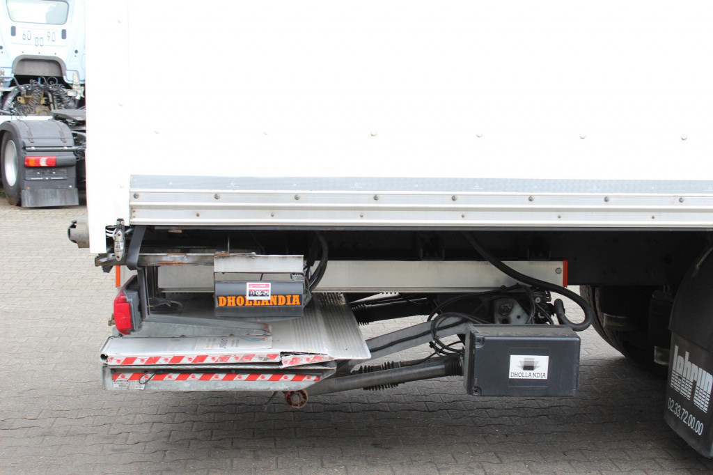 Daf CF 340 E6 Koffer 8,5m Klima LDW Rolltor LBW - Камион сандучар: слика 5 Daf CF 340 E6 Koffer 8,5m Klima LDW Rolltor LBW - Камион сандучар: слика 5