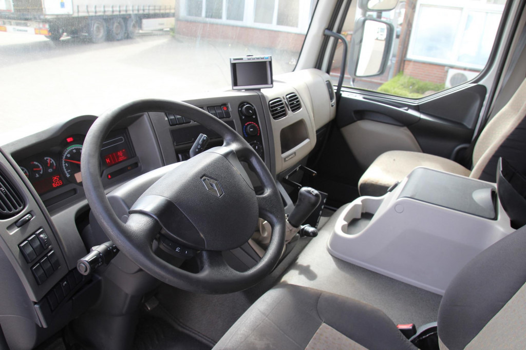 Renault Midlum 220 E5 CS 850 Strom LBW Seiten Tür FRC - Камион: слика 4 Renault Midlum 220 E5 CS 850 Strom LBW Seiten Tür FRC - Камион: слика 4