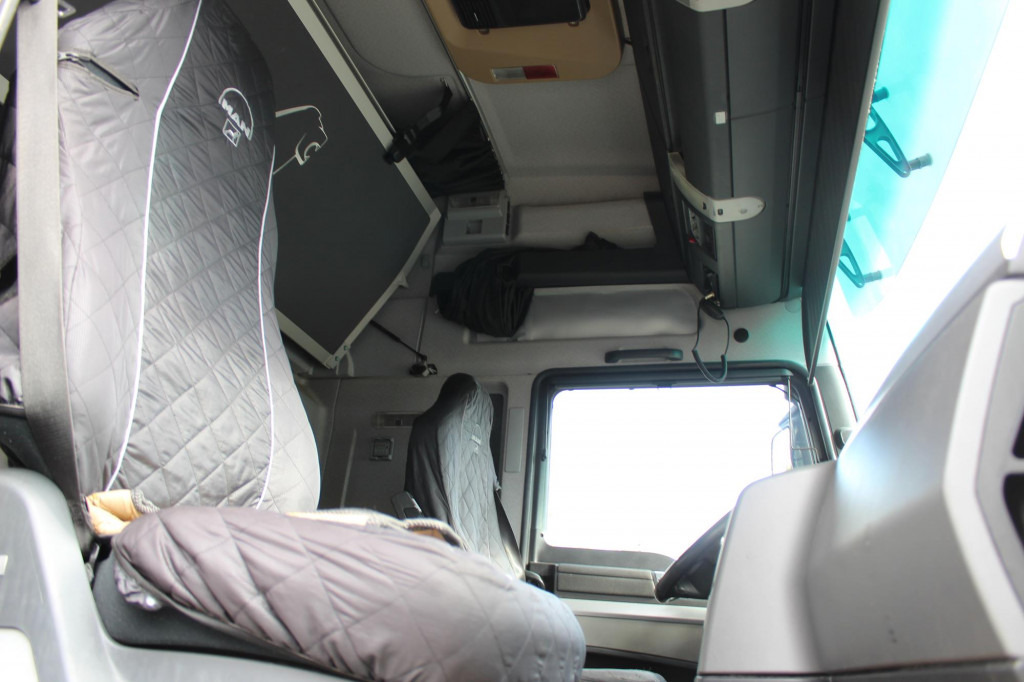 MAN TGX 480 XXL Retarder Standklima 2Tanks Navi - Камион влекач: слика 2 MAN TGX 480 XXL Retarder Standklima 2Tanks Navi - Камион влекач: слика 2