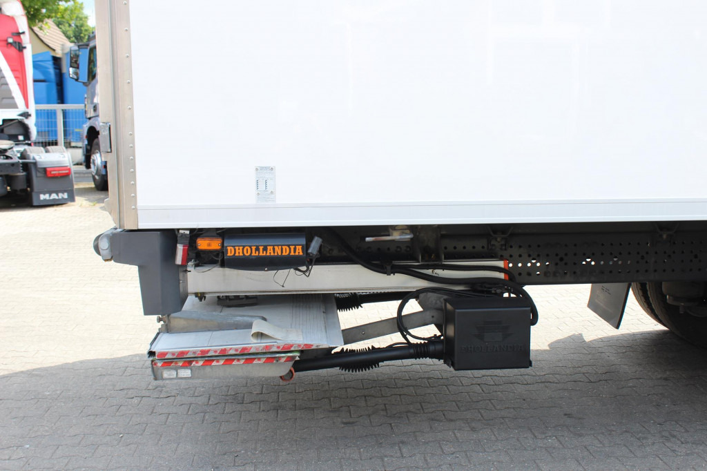 Камион ладилник Mercedes-Benz Antos 1827 E6 CS 1050 LBW Seitentur: слика 6