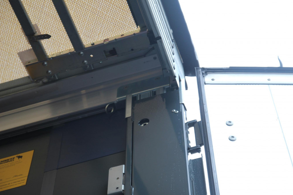 SCHMITZ Mega Plane Hubdach Miete Only Rent Mega - Полуприколка со церада: слика 4 SCHMITZ Mega Plane Hubdach Miete Only Rent Mega - Полуприколка со церада: слика 4