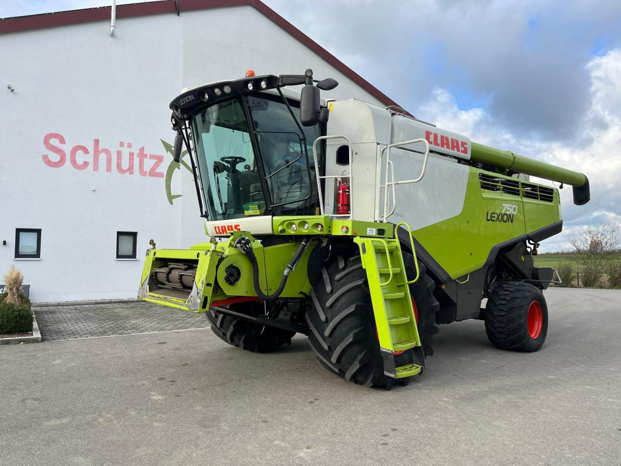 CLAAS Lexion 750 V-Kanal 3D, 30kmh, Mercedes Motor, Baujahr 2017 - Комбајн: слика 1 CLAAS Lexion 750 V-Kanal 3D, 30kmh, Mercedes Motor, Baujahr 2017 - Комбајн: слика 1