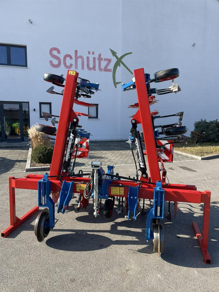 Hatzenbichler 6-reihiges Hackgerät, 75 cm Abstand, TOP Zustand - Опрема за обработка на почва: слика 1 Hatzenbichler 6-reihiges Hackgerät, 75 cm Abstand, TOP Zustand - Опрема за обработка на почва: слика 1
