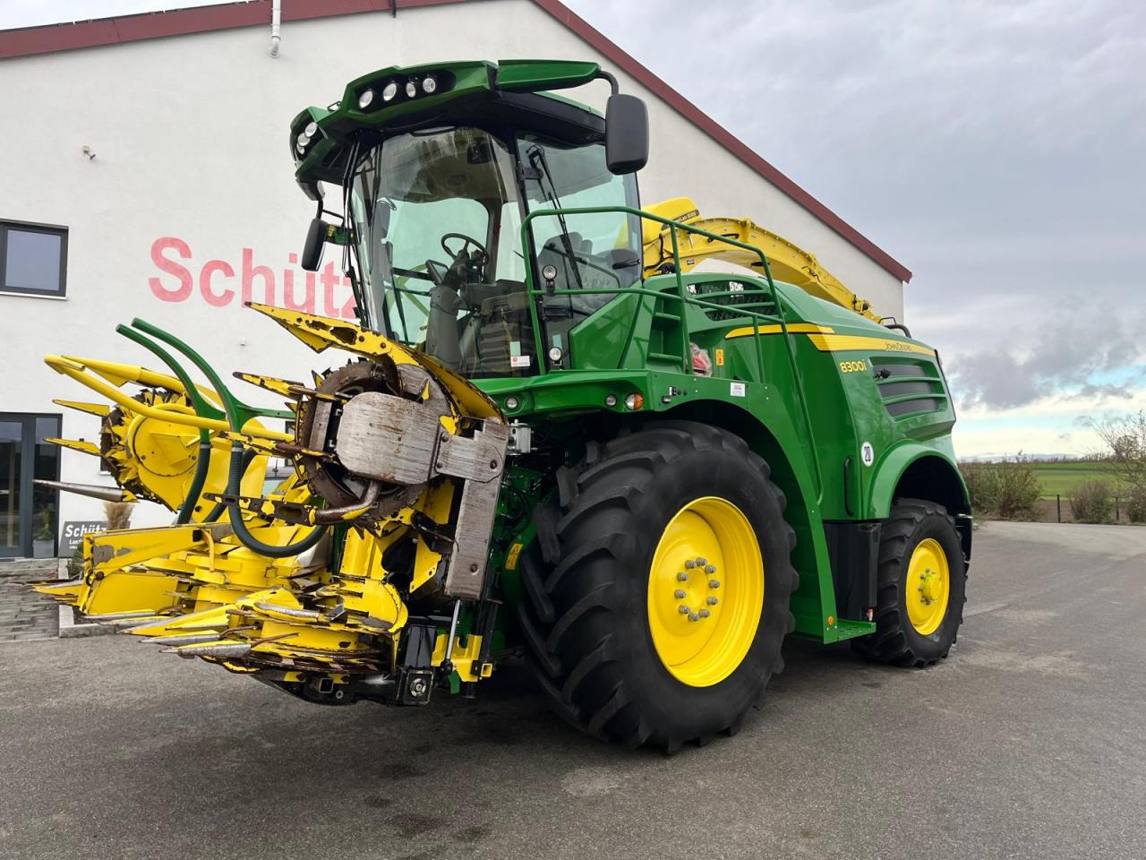 John Deere 8300i JD, 910Bh, Havestlap, Pickup, Kemper - Комбајн за сточна храна: слика 1 John Deere 8300i JD, 910Bh, Havestlap, Pickup, Kemper - Комбајн за сточна храна: слика 1