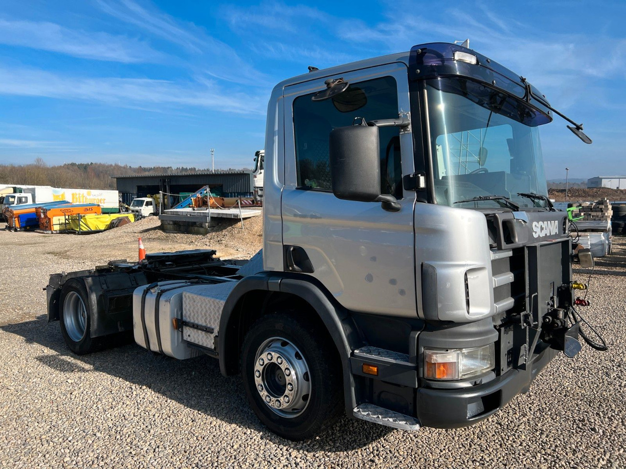 Scania P 94 GA 4x2 NA 310 Scania P 94 GA 4x2 NA 310 - Камион влекач: слика 2 Scania P 94 GA 4x2 NA 310 Scania P 94 GA 4x2 NA 310 - Камион влекач: слика 2