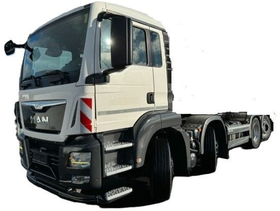 MAN 32.360 TGS 8x2 Fahrgestell MAN 32.360 TGS 8x2 Fahrgestell - Камион со кабинска шасија: слика 1 MAN 32.360 TGS 8x2 Fahrgestell MAN 32.360 TGS 8x2 Fahrgestell - Камион со кабинска шасија: слика 1