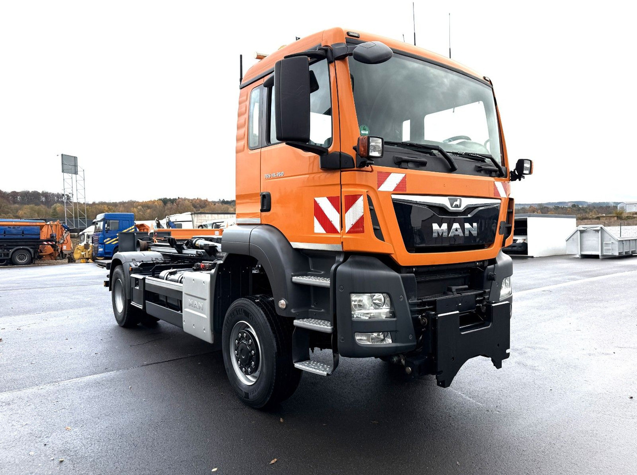 MAN TGS 18.360 4x4 Winterdienst Fahrgestell - Камион со кабинска шасија: слика 1 MAN TGS 18.360 4x4 Winterdienst Fahrgestell - Камион со кабинска шасија: слика 1