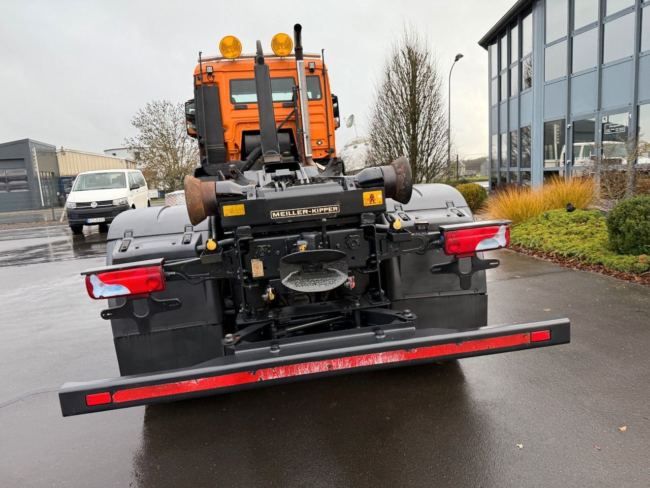 MAN TGS 18.360 4x4 Winterdienst Meiller Abroller - Камион со кука за подигање: слика 4 MAN TGS 18.360 4x4 Winterdienst Meiller Abroller - Камион со кука за подигање: слика 4