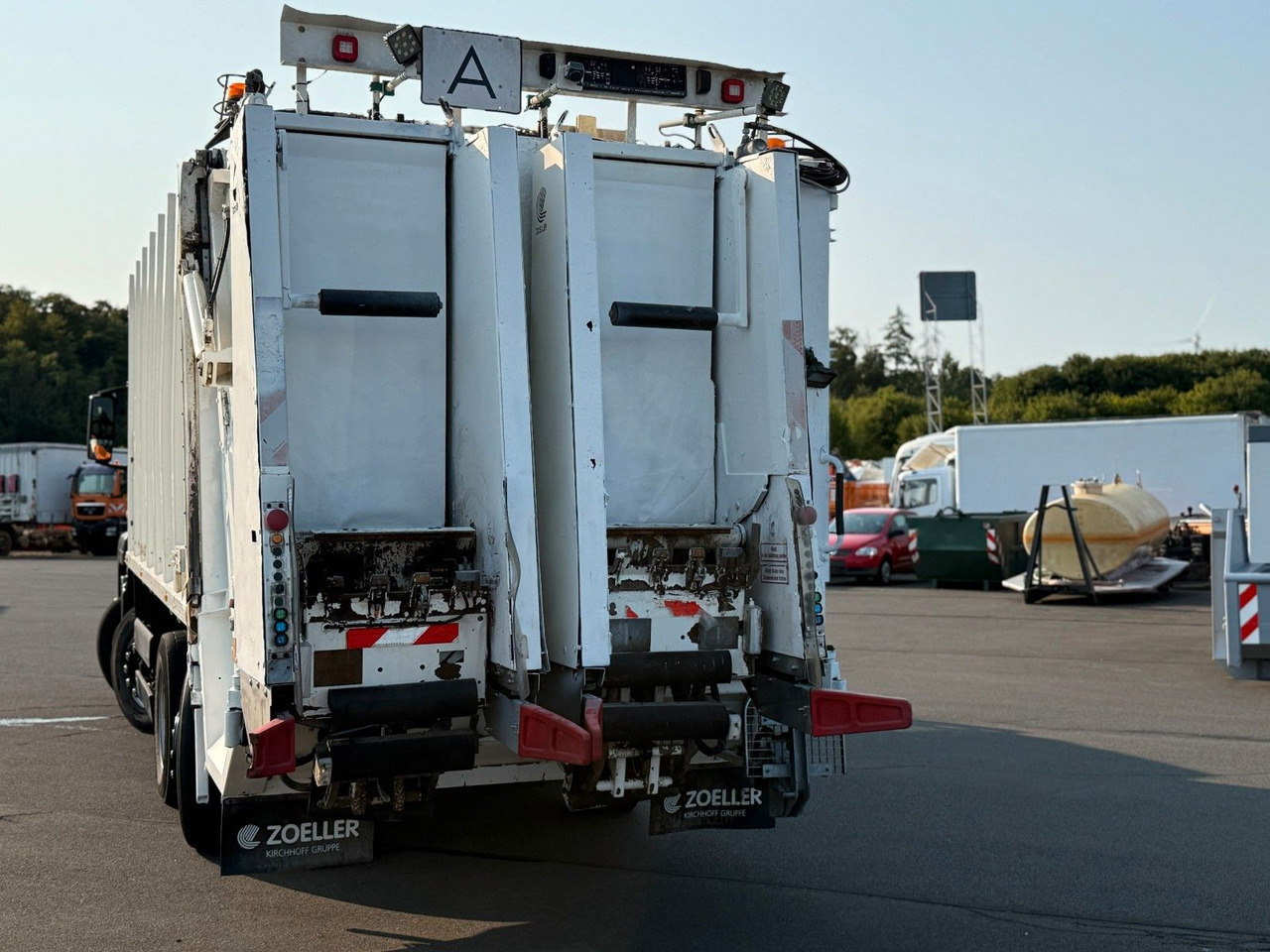 MAN TGS 32.360 8x2 Zoeller Mekam, duo Schütte - Камион за ѓубре: слика 5 MAN TGS 32.360 8x2 Zoeller Mekam, duo Schütte - Камион за ѓубре: слика 5