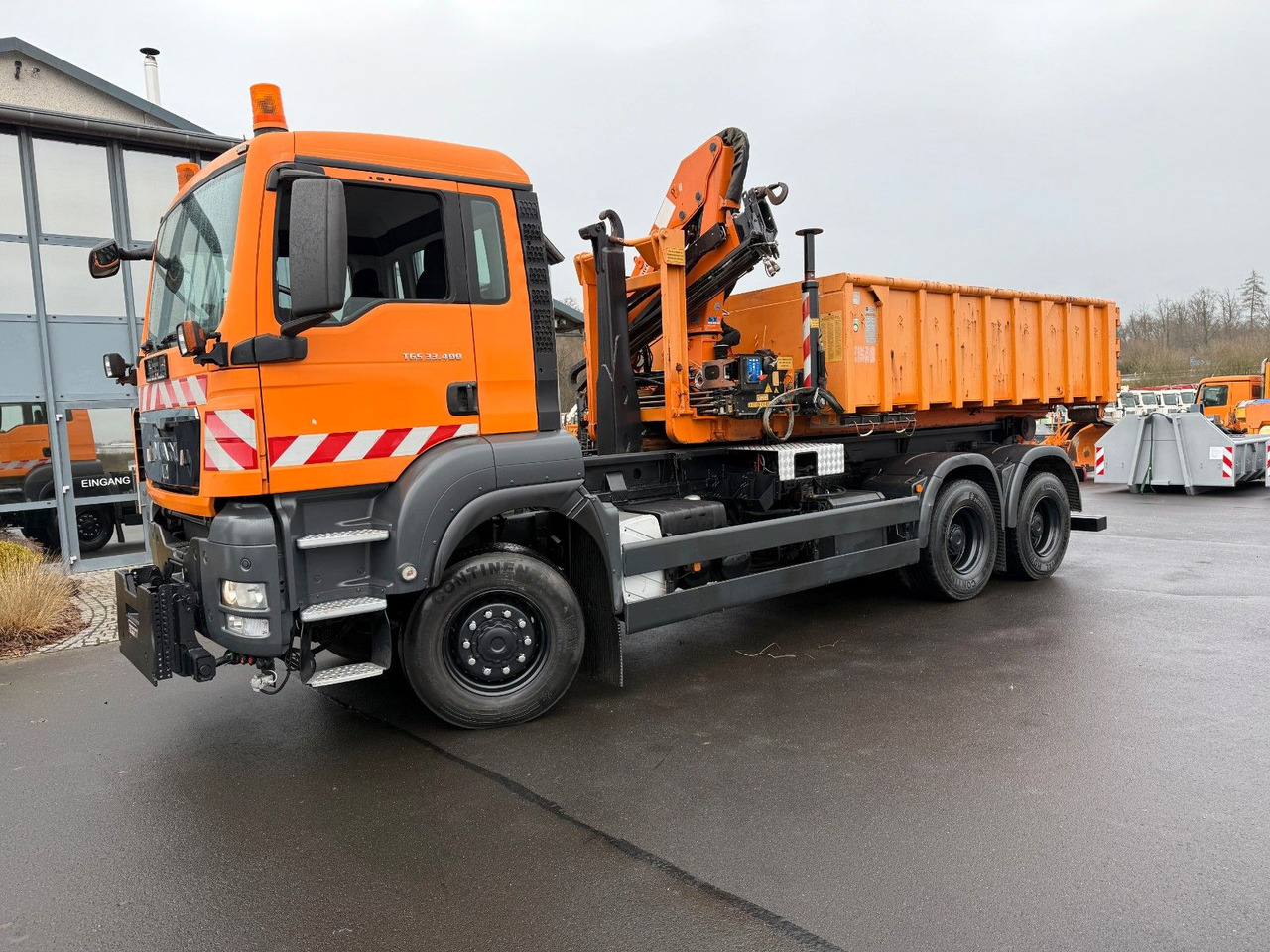 MAN TGS 33.400 6x6 Blattfederung Original 120500 km - Камион со кука за подигање: слика 4 MAN TGS 33.400 6x6 Blattfederung Original 120500 km - Камион со кука за подигање: слика 4