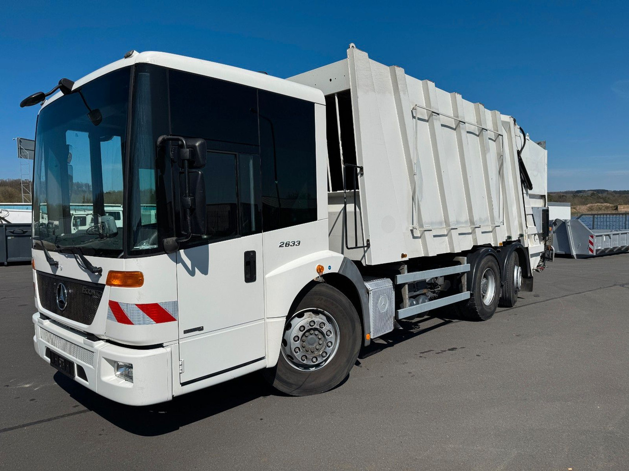 Mercedes-Benz Econic 2633 6x2 Faun Variopress 522 + Zoeller - Камион за ѓубре: слика 1 Mercedes-Benz Econic 2633 6x2 Faun Variopress 522 + Zoeller - Камион за ѓубре: слика 1
