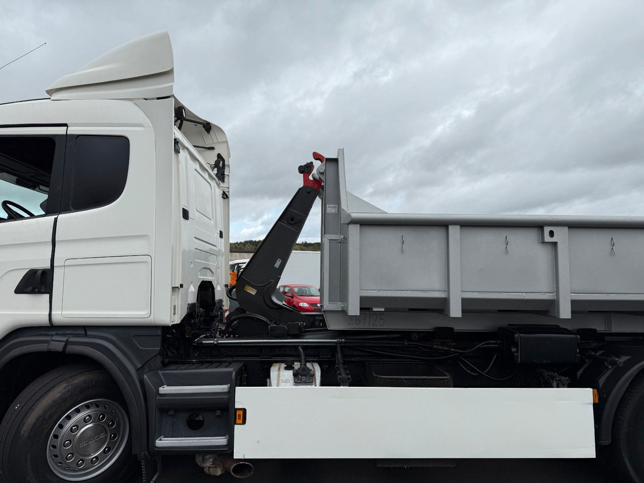 Scania G 440 LB 6x2 Knickhaken Retarder, Klima - Камион со кука за подигање: слика 4 Scania G 440 LB 6x2 Knickhaken Retarder, Klima - Камион со кука за подигање: слика 4