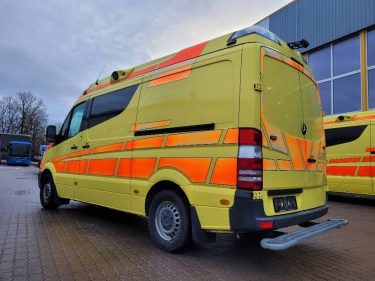 MERCEDES – BENZ SPRINTER 2.2D AMBULANCE (PROFILE) KLIMA 11.2014 EURO 5 - Амбулантно возило: слика 3 MERCEDES – BENZ SPRINTER 2.2D AMBULANCE (PROFILE) KLIMA 11.2014 EURO 5 - Амбулантно возило: слика 3