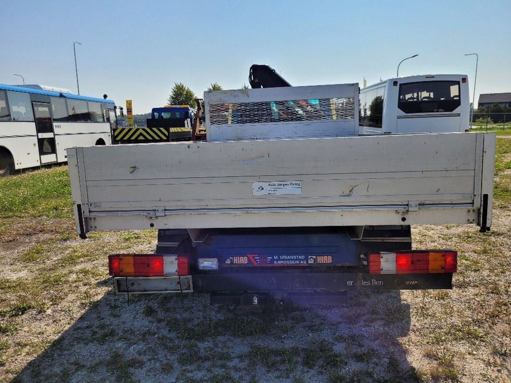 MERCEDES – BENZ SPRINTER 616CDI HIAB 027-2 Crane 10.2004  - Комбе со отворен сандак: слика 5 MERCEDES – BENZ SPRINTER 616CDI HIAB 027-2 Crane 10.2004  - Комбе со отворен сандак: слика 5