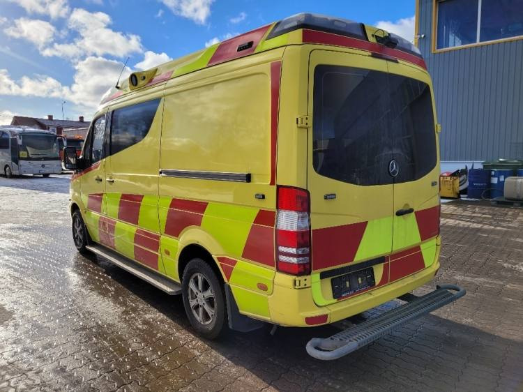 MERCEDES – BENZ SPRINTER AMBULANCE (PROFILE) KLIMA 2.2016 EURO 6 - Амбулантно возило: слика 3 MERCEDES – BENZ SPRINTER AMBULANCE (PROFILE) KLIMA 2.2016 EURO 6 - Амбулантно возило: слика 3