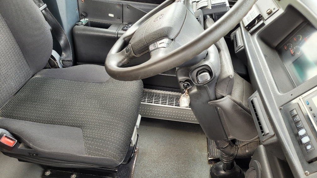 Градски автобус VOLVO B7RLE 8700 KLIIMA, 6.2010, EURO 5, RAMP, 42 seats, 12,86m; 2 UNITS: слика 11 Градски автобус VOLVO B7RLE 8700 KLIIMA, 6.2010, EURO 5, RAMP, 42 seats, 12,86m; 2 UNITS: слика 11