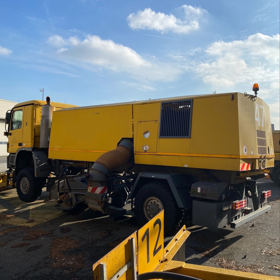 SnowBlower SCHORLING - Аеродромска опрема: слика 3 SnowBlower SCHORLING - Аеродромска опрема: слика 3