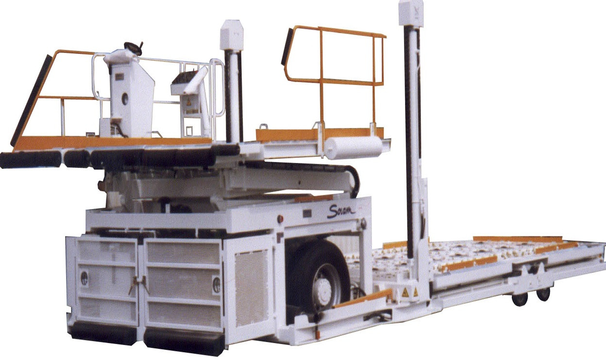 SOVAM 7T Main Deck PB7 - Натоварувач на контејнери и палети: слика 1 SOVAM 7T Main Deck PB7 - Натоварувач на контејнери и палети: слика 1