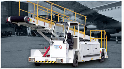 TEMG BELTLOADER TG6000 - Транспортна лента за авиони: слика 1 TEMG BELTLOADER TG6000 - Транспортна лента за авиони: слика 1