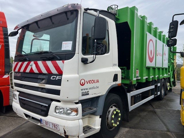 DAF CF 75.250 FAN75.250 CF 6X2 - Камион за ѓубре: слика 1 DAF CF 75.250 FAN75.250 CF 6X2 - Камион за ѓубре: слика 1