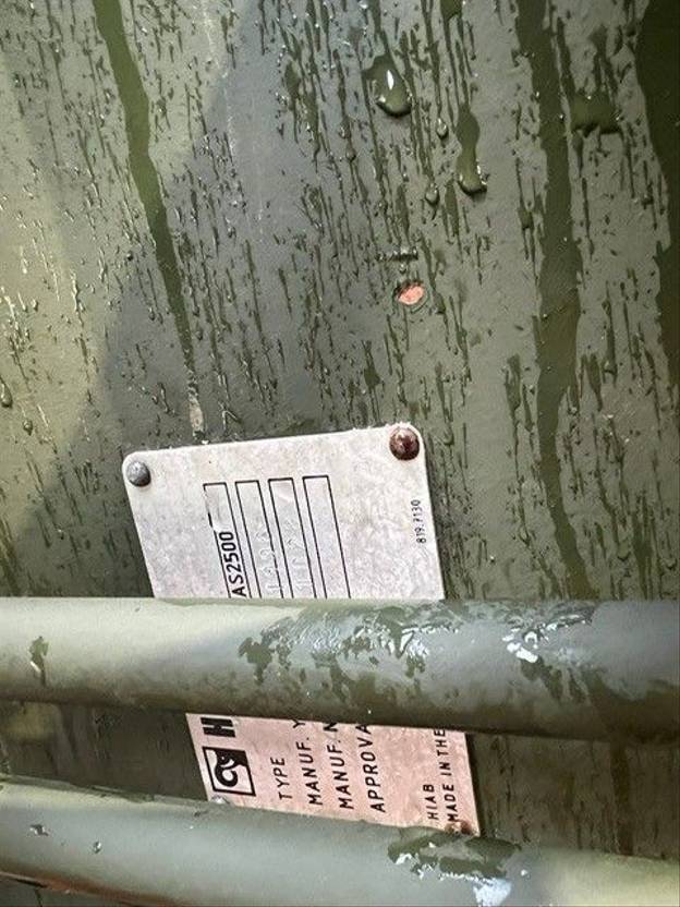 Hiab AS 2500 Uitschuif mast voor zend mast/antenne - Кран за натоварување за Камион: слика 3 Hiab AS 2500 Uitschuif mast voor zend mast/antenne - Кран за натоварување за Камион: слика 3