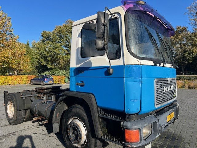 MAN 12.232 18.232 - Камион влекач: слика 2 MAN 12.232 18.232 - Камион влекач: слика 2