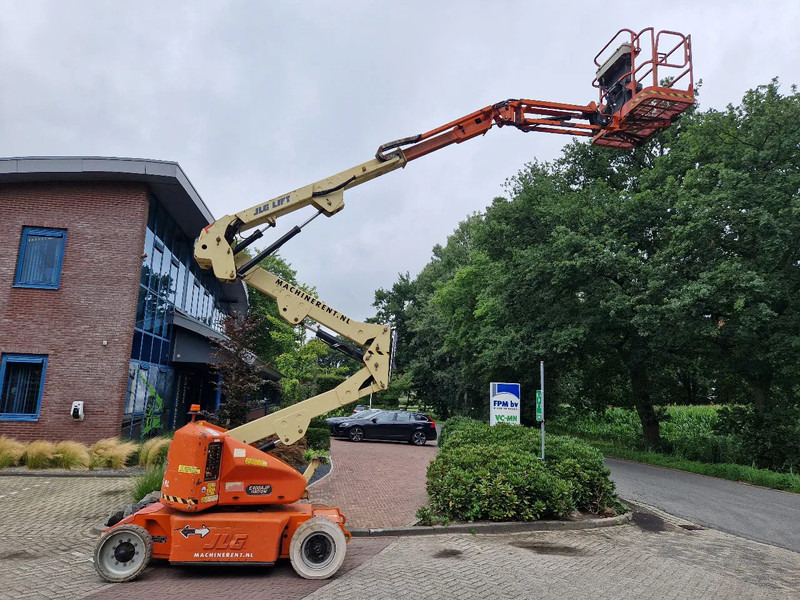 JLG E400AJPN - Дигачка зглобна платформа: слика 1 JLG E400AJPN - Дигачка зглобна платформа: слика 1