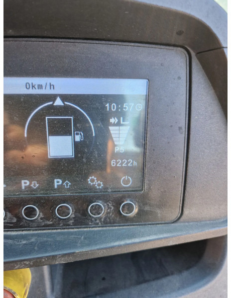 Дизел вилушкар Jungheinrich DFG 425S: слика 9