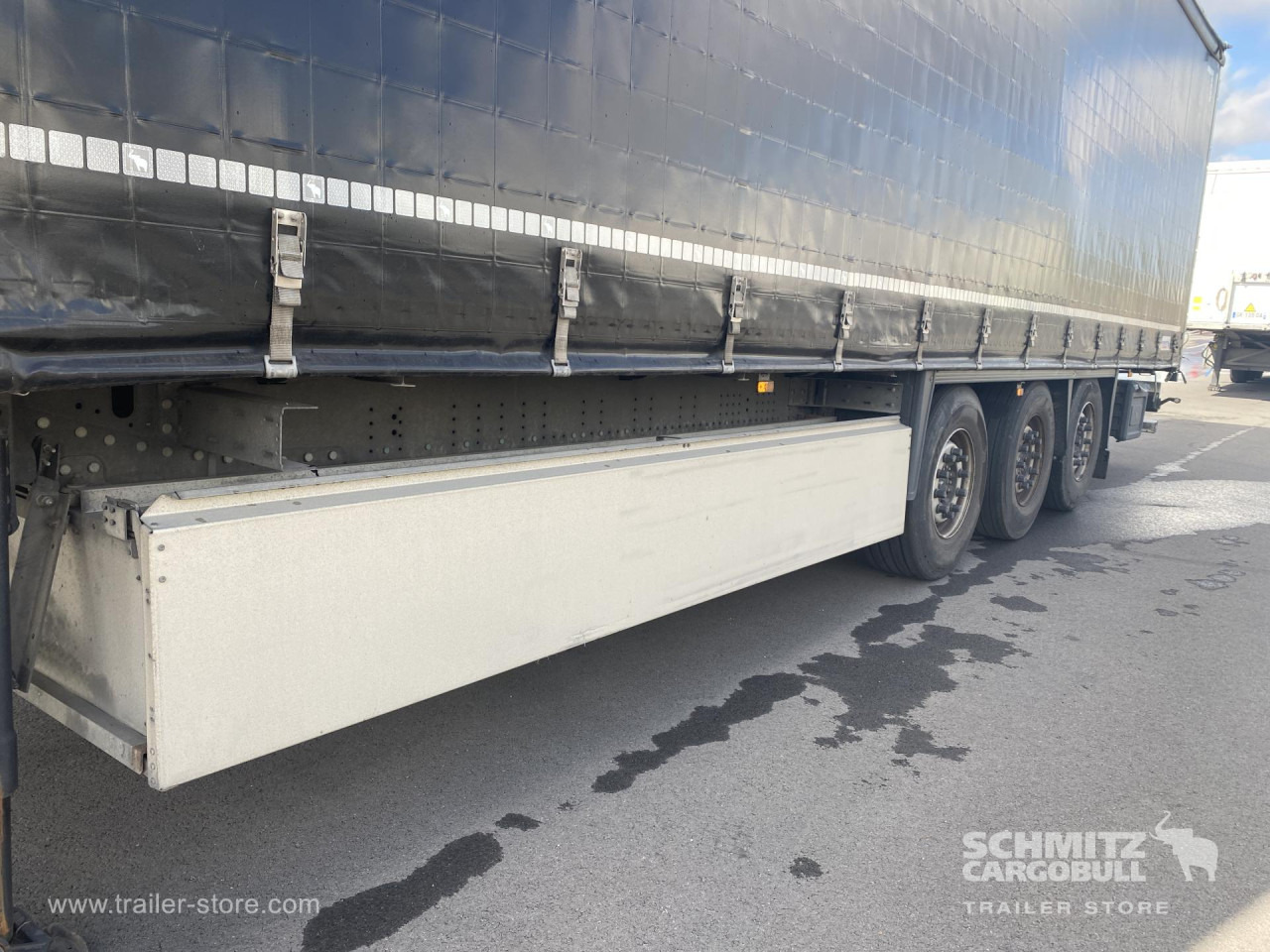 SCHMITZ Curtainsider Standard - Полуприколка со церада: слика 3 SCHMITZ Curtainsider Standard - Полуприколка со церада: слика 3