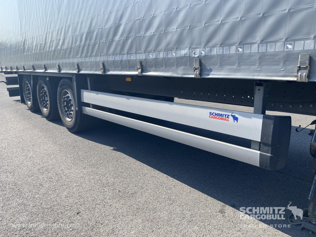 SCHMITZ Curtainsider Standard - Полуприколка со церада: слика 3 SCHMITZ Curtainsider Standard - Полуприколка со церада: слика 3