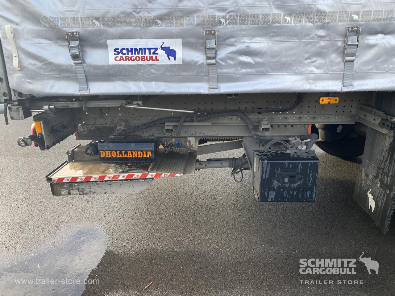 SCHMITZ Curtainsider Standard Taillift - Полуприколка со церада: слика 3 SCHMITZ Curtainsider Standard Taillift - Полуприколка со церада: слика 3