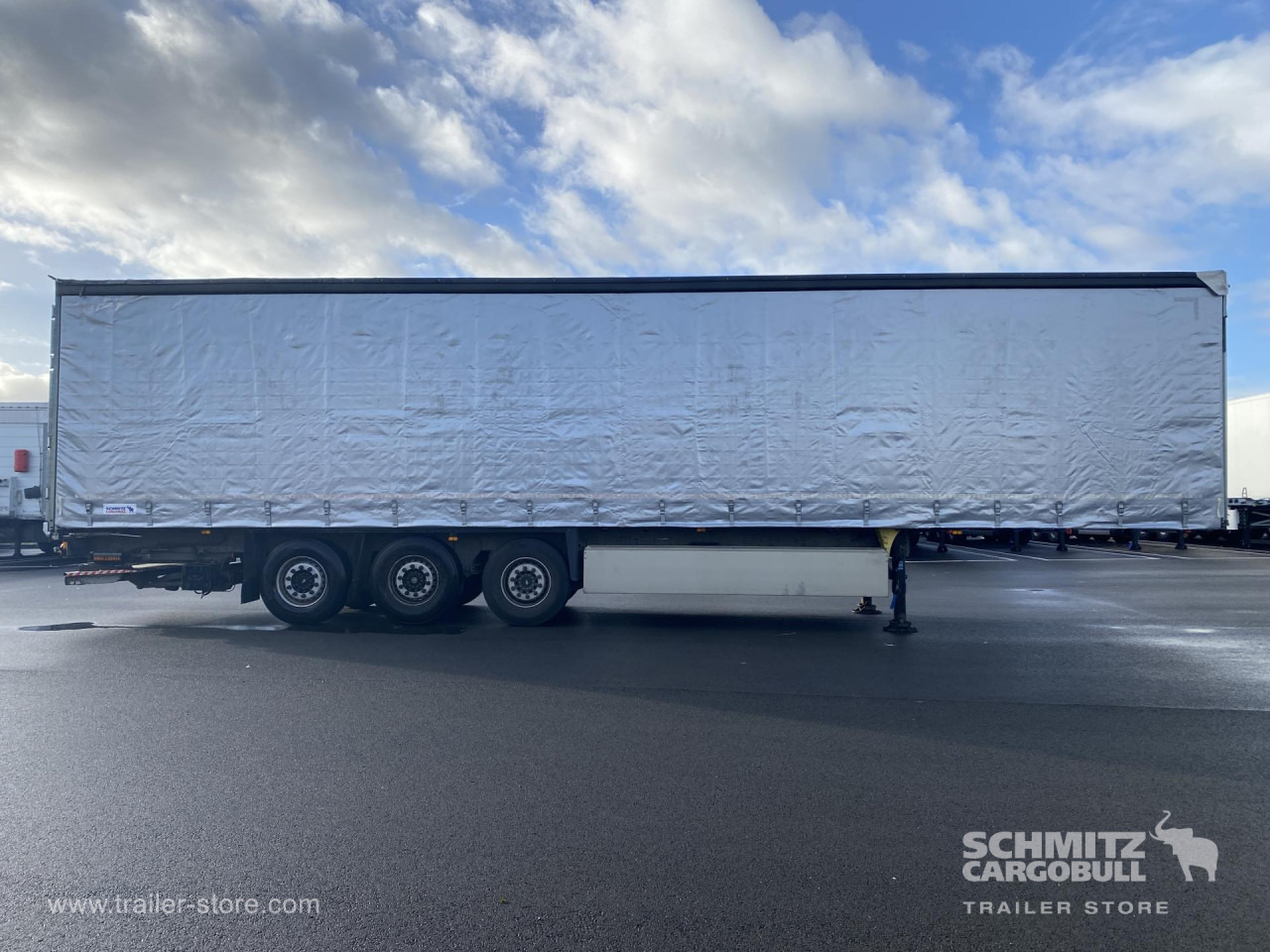 SCHMITZ Curtainsider Standard Taillift - Полуприколка со церада: слика 5 SCHMITZ Curtainsider Standard Taillift - Полуприколка со церада: слика 5