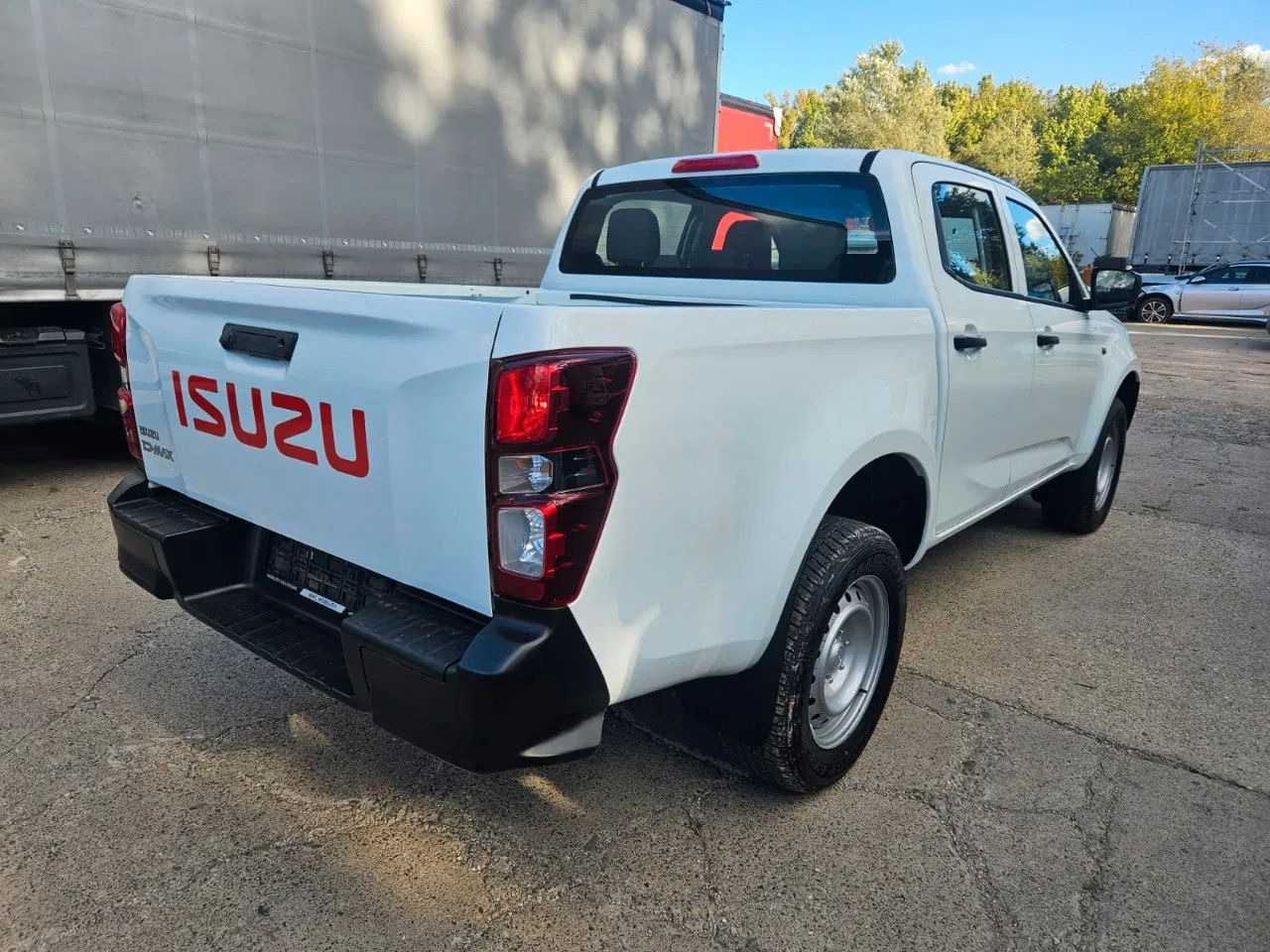 Isuzu D-Max 2H, 4H, 4L - SUV: слика 4 Isuzu D-Max 2H, 4H, 4L - SUV: слика 4
