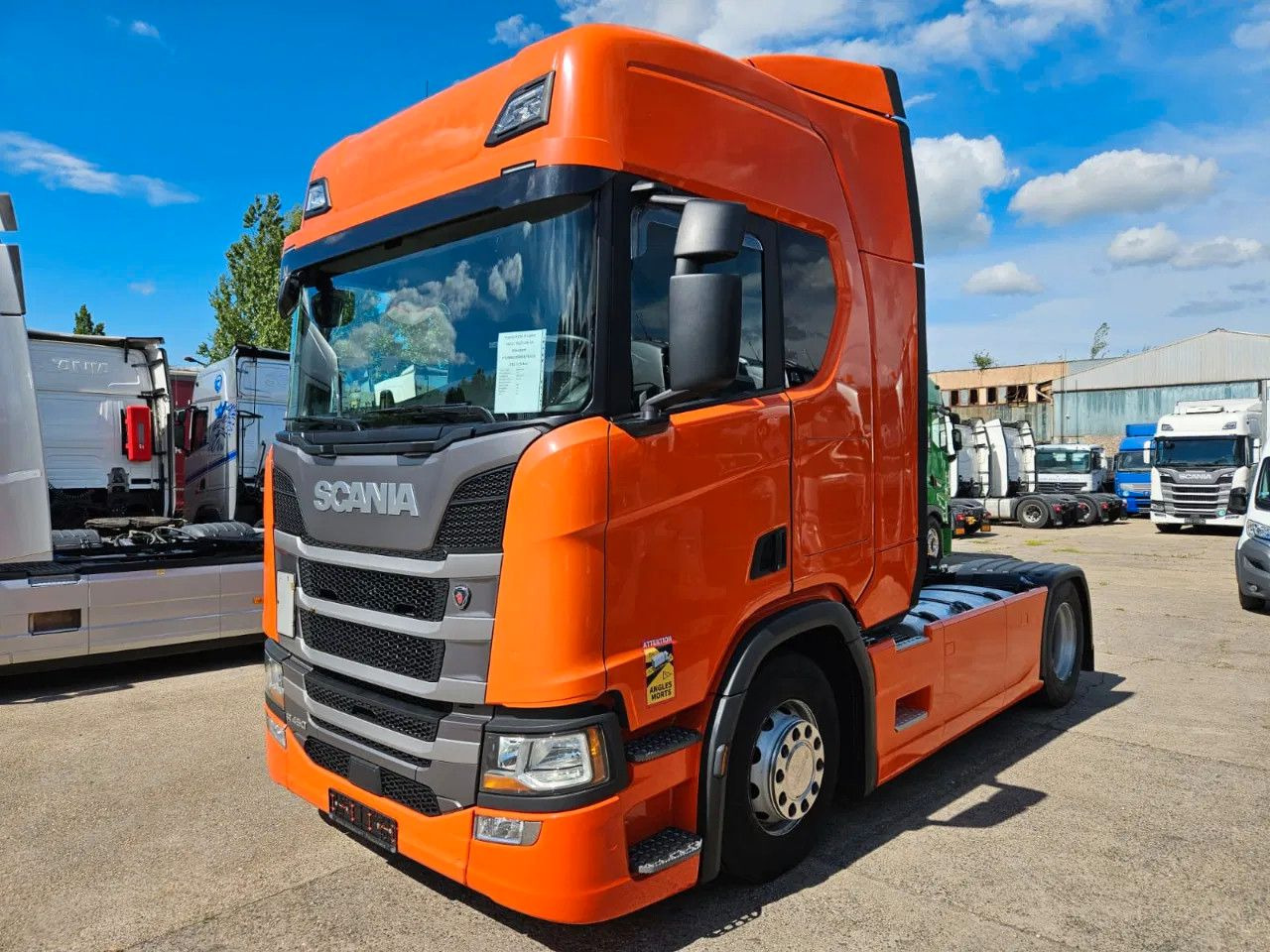 Scania R450 PTO, Standklima, Navi, New Smart2 tachograp - Камион влекач: слика 1 Scania R450 PTO, Standklima, Navi, New Smart2 tachograp - Камион влекач: слика 1