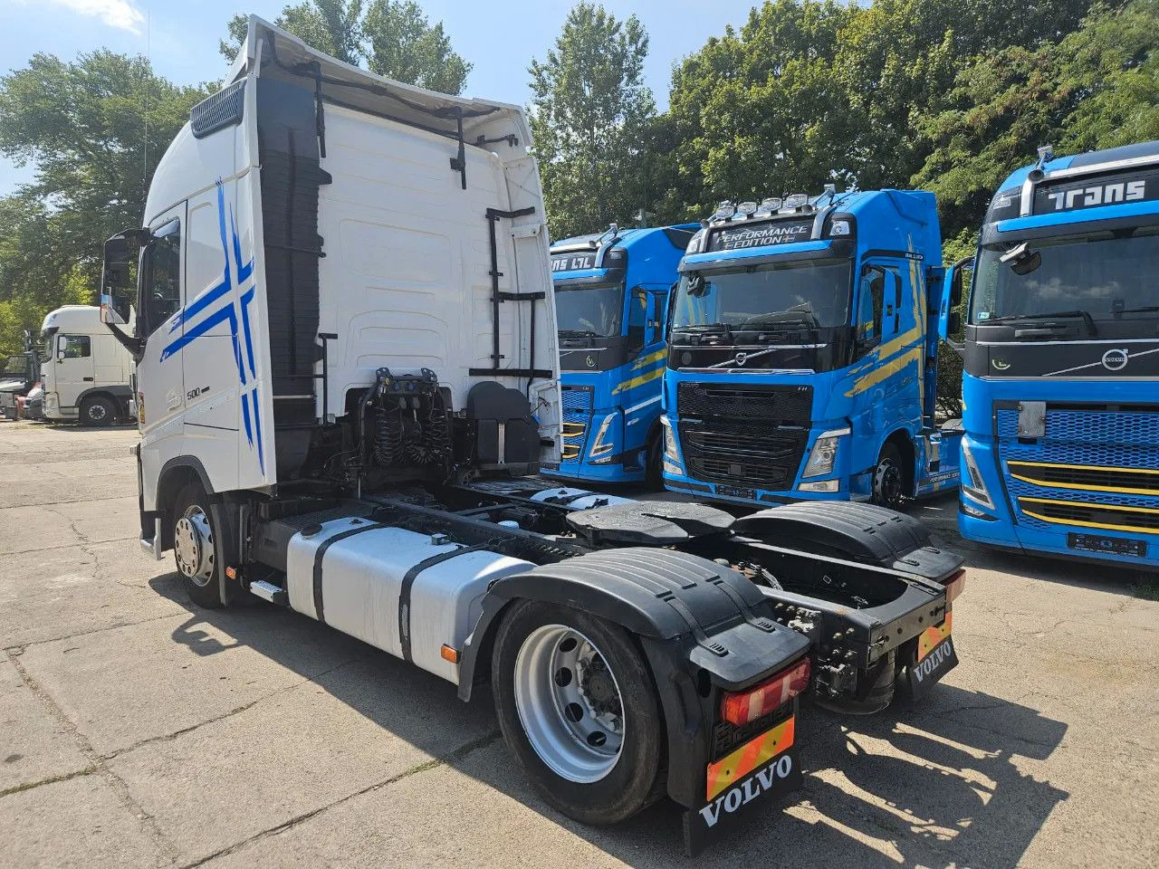 Volvo FH 500 Globe-Mega-I Park - Камион влекач: слика 4 Volvo FH 500 Globe-Mega-I Park - Камион влекач: слика 4