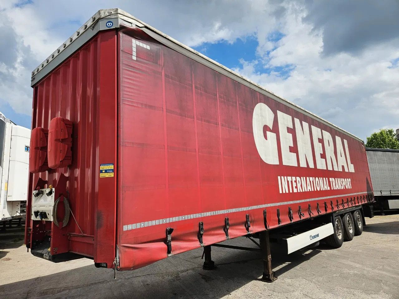 Krone SD XL Code, Lifting Axle A - Полуприколка со церада: слика 1 Krone SD XL Code, Lifting Axle A - Полуприколка со церада: слика 1