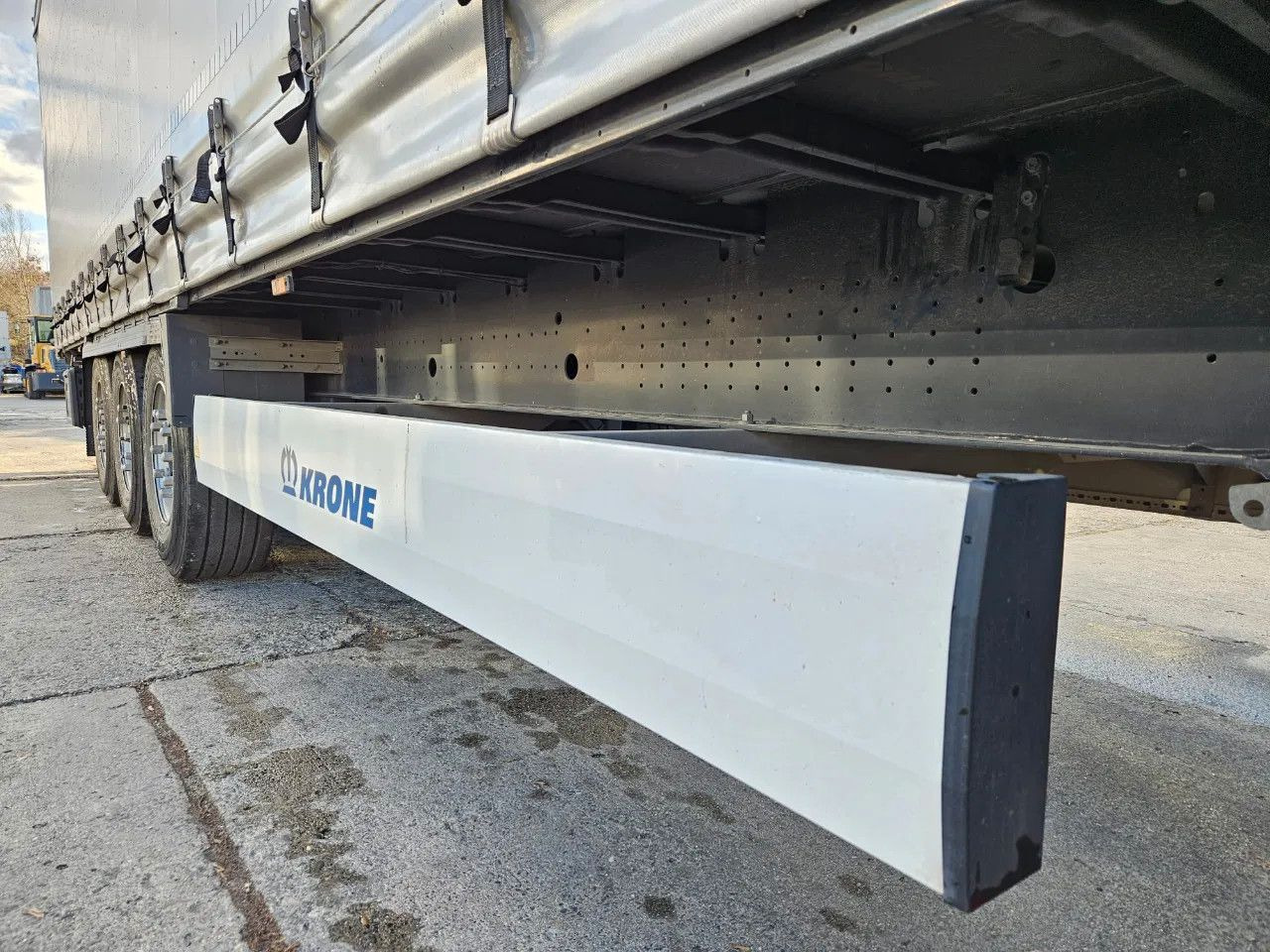 Полуприколка со церада Krone SD XL Code, Lifting Axle A: слика 9