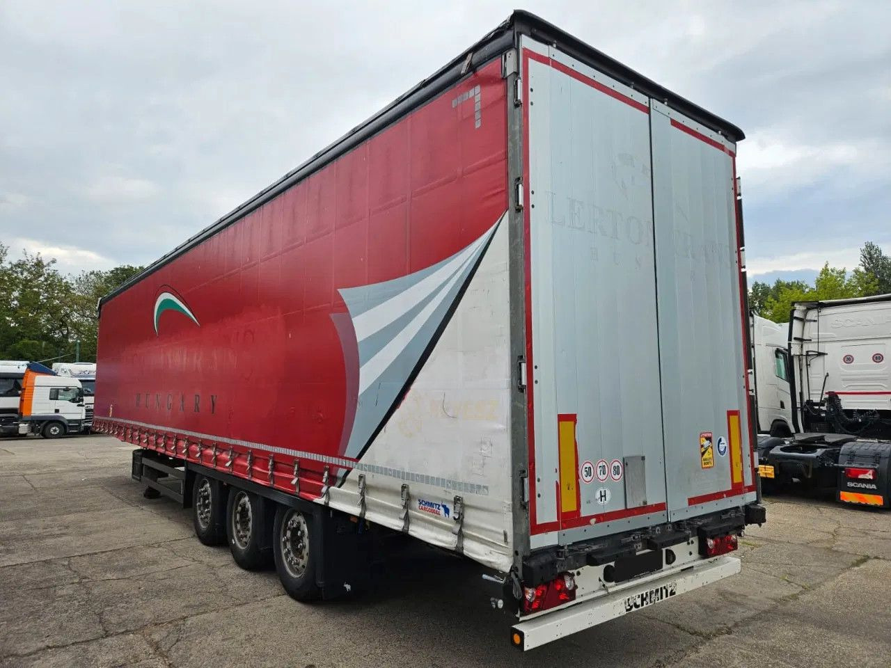 Schmitz Cargobull SCB S3T MEGA -23 units in stock! 6 New tires, Al - Полуприколка: слика 4 Schmitz Cargobull SCB S3T MEGA -23 units in stock! 6 New tires, Al - Полуприколка: слика 4