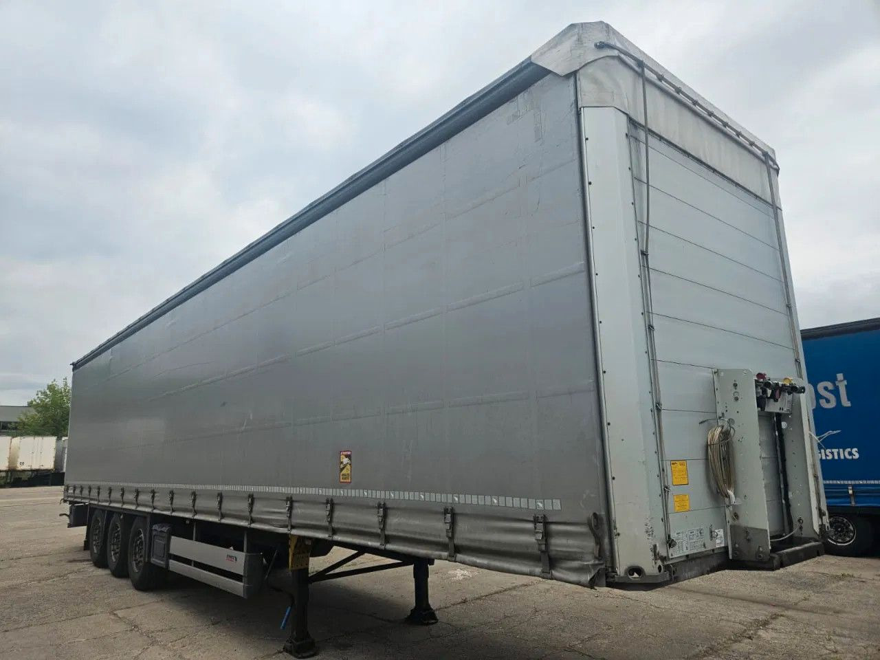 Schmitz Cargobull SCB S3T Standard 3 units! Lifting Axle A&C, XL C - Полуприколка со церада: слика 1 Schmitz Cargobull SCB S3T Standard 3 units! Lifting Axle A&C, XL C - Полуприколка со церада: слика 1