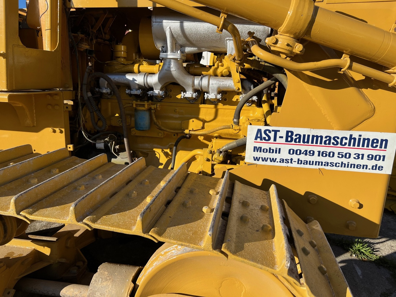 KOMATSU D65-E - Булдожер: слика 4 KOMATSU D65-E - Булдожер: слика 4