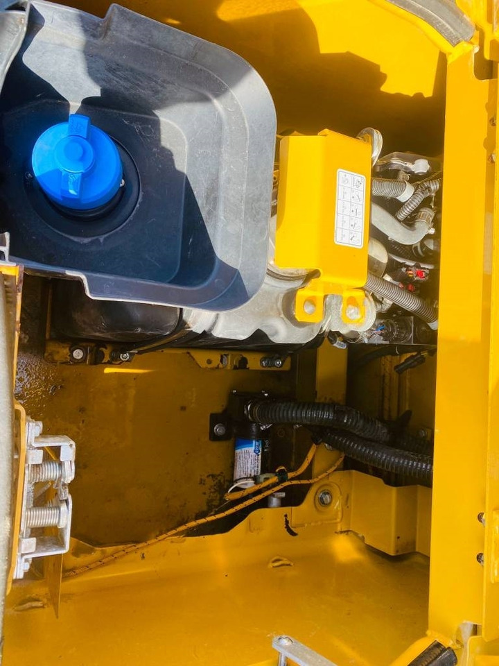 Лизинг на CAT 330 fln  CAT 330 fln: слика 11