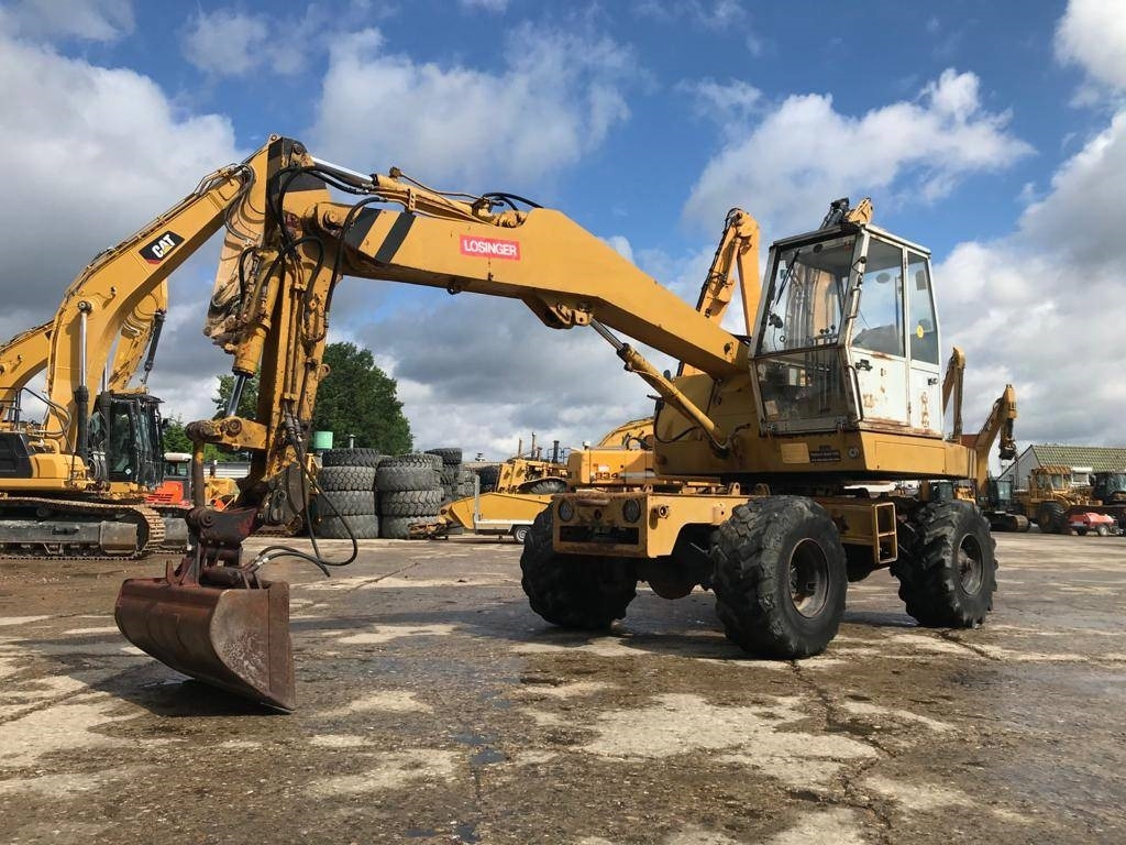 Poclain tx45 - Мини багер: слика 1 Poclain tx45 - Мини багер: слика 1