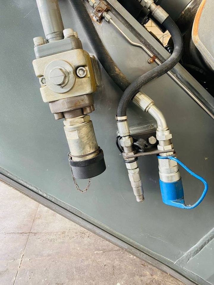 Багер гасеничар Volvo EC 480 D L: слика 9